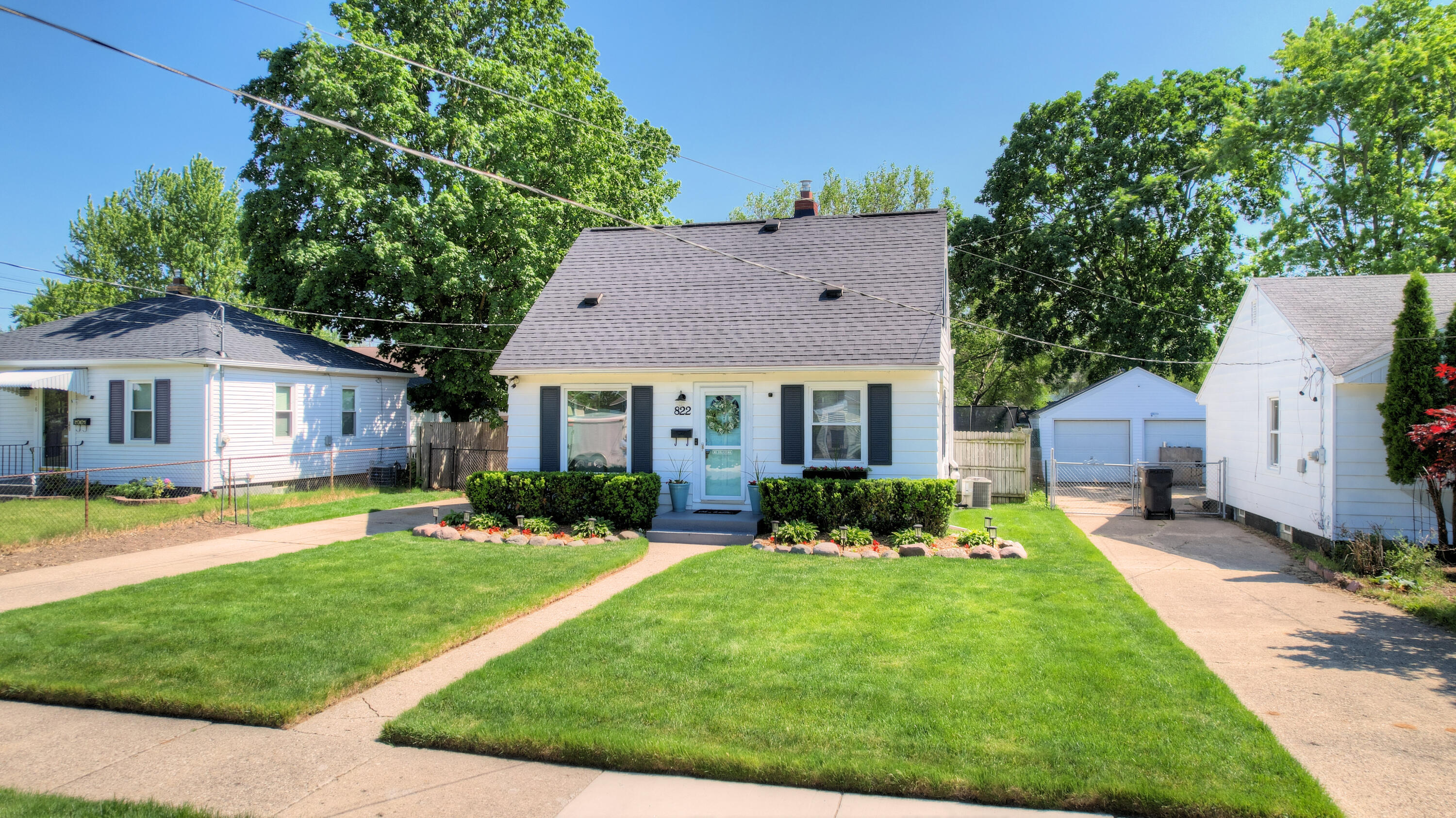 822 Aldon Street Southwest Wyoming, MI 49509 - Photo 5 of 62 DJI_0643_4_5_6_7