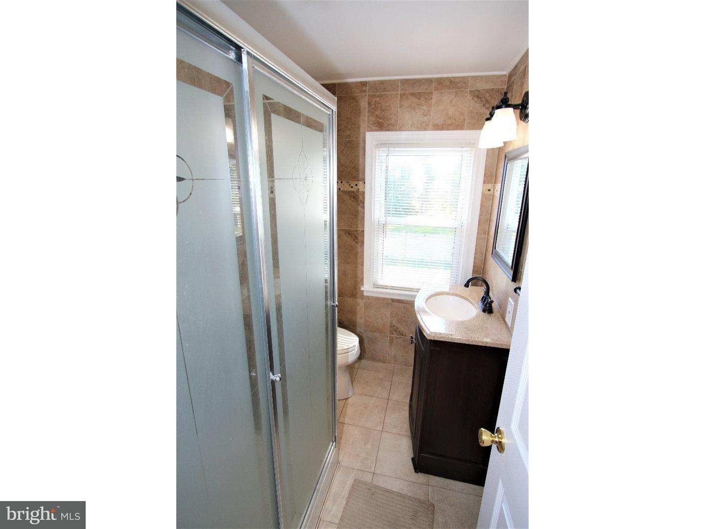 11 Upland Road Brookhaven, PA 19015 - Photo 16 of 19 Gallery Image 16
