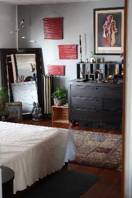 Undisclosed Address Chicago, IL 60642 - Photo 10 of 16 a living room with furniture