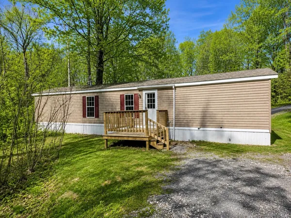 $150,000 | 15 Lindberg Avenue, Barre, VT 05641