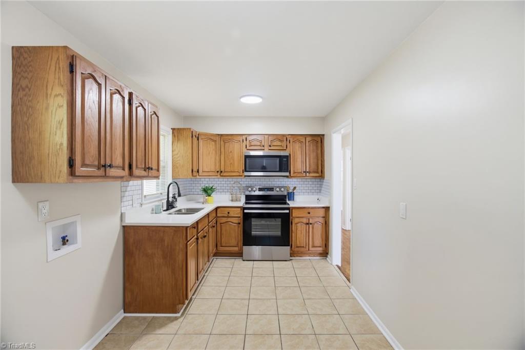 1998 Freeman Mill Road Greensboro, NC 27403 - Photo 17 of 37 Gallery Image 17
