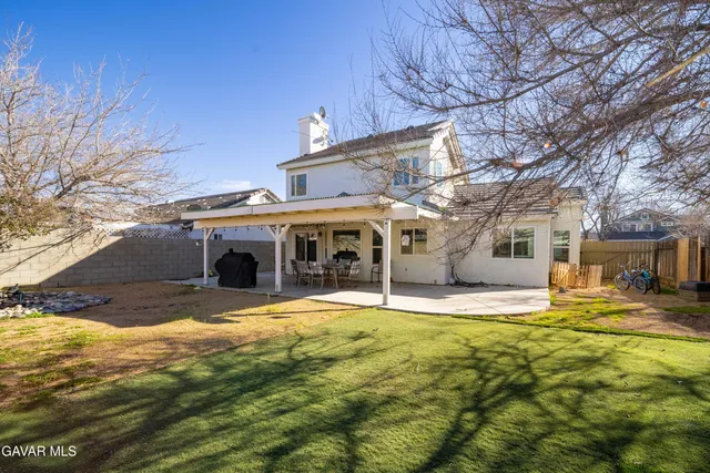 $520,000 | 3525 West Ave J 3, Lancaster, CA 93536