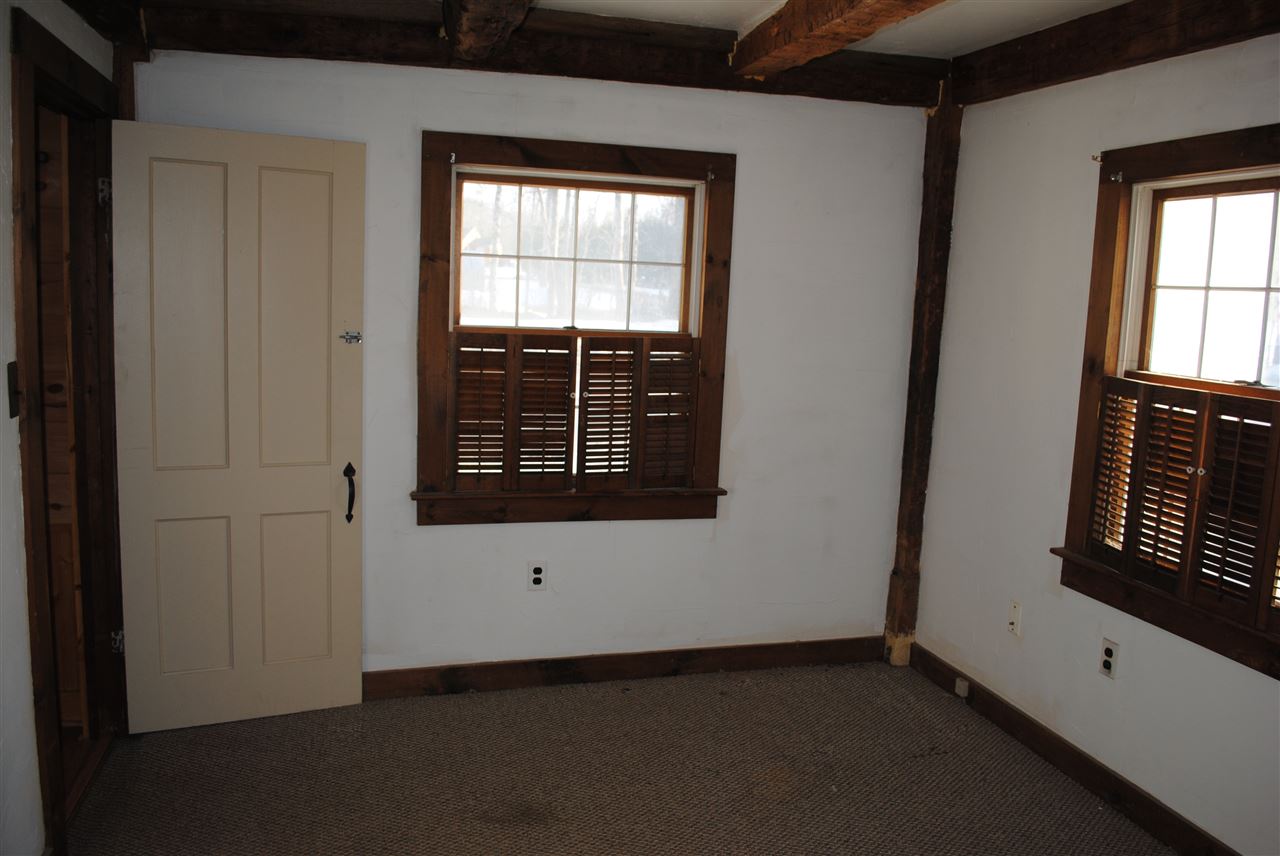 327 Stockbridge Corner Road Alton, NH 03809 - Photo 14 of 24