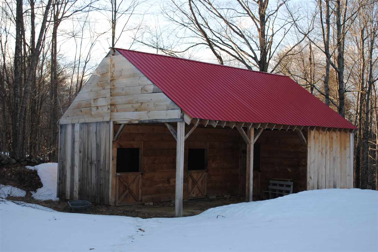 327 Stockbridge Corner Road Alton, NH 03809 - Photo 4 of 24