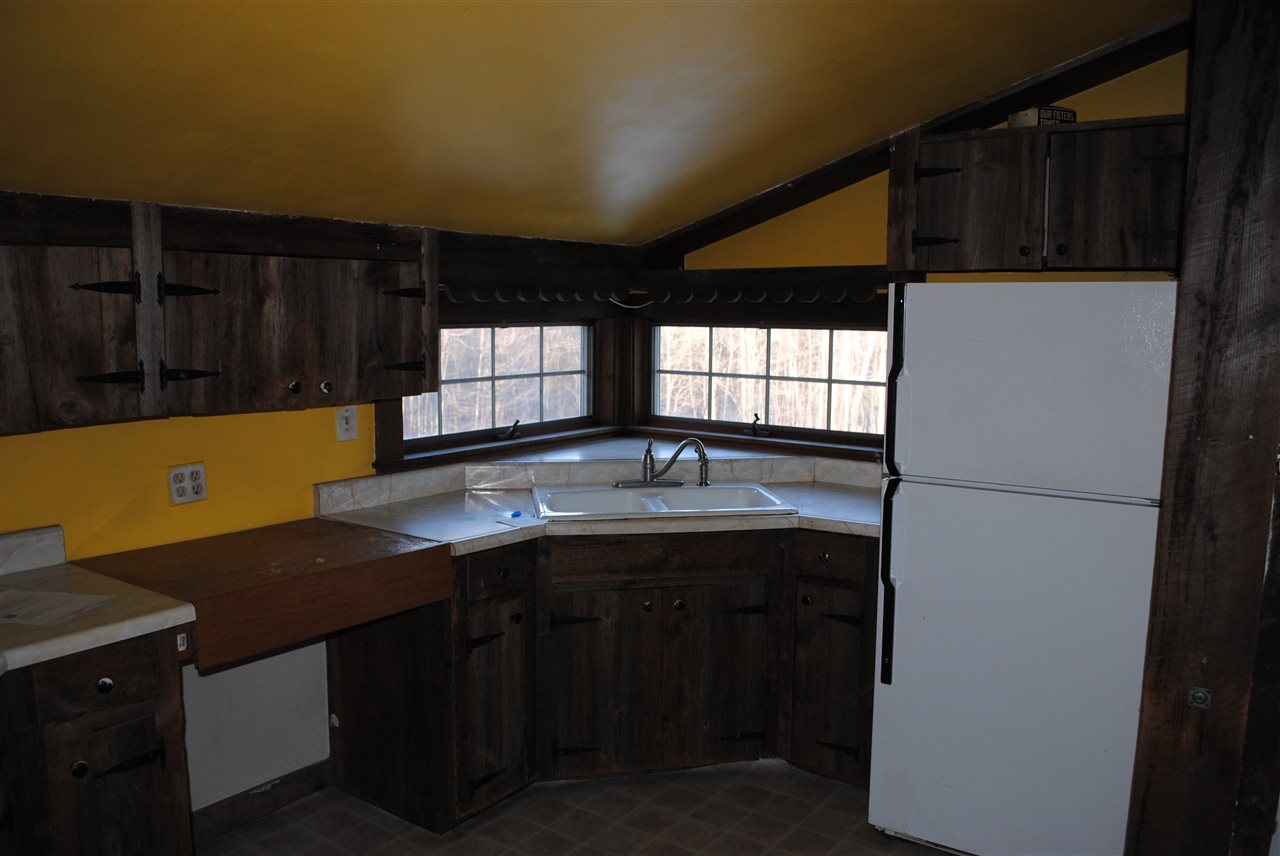 327 Stockbridge Corner Road Alton, NH 03809 - Photo 10 of 24
