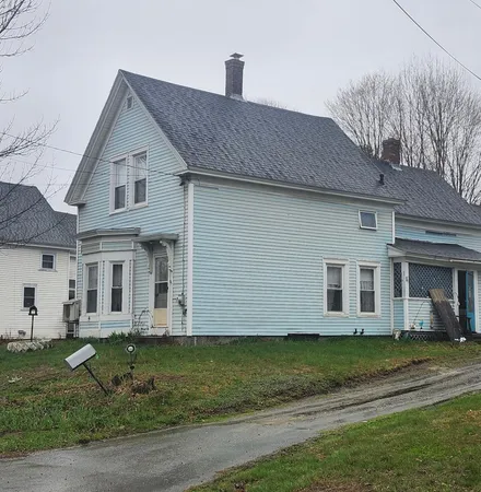$135,000 | 937 West Main Street, Dover-Foxcroft, ME 04426