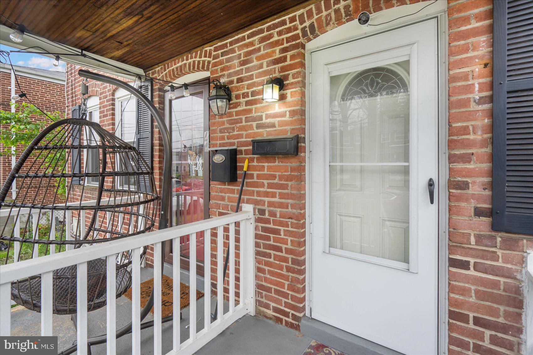 1637 Naturo Road Towson, MD 21286 - Photo 4 of 34