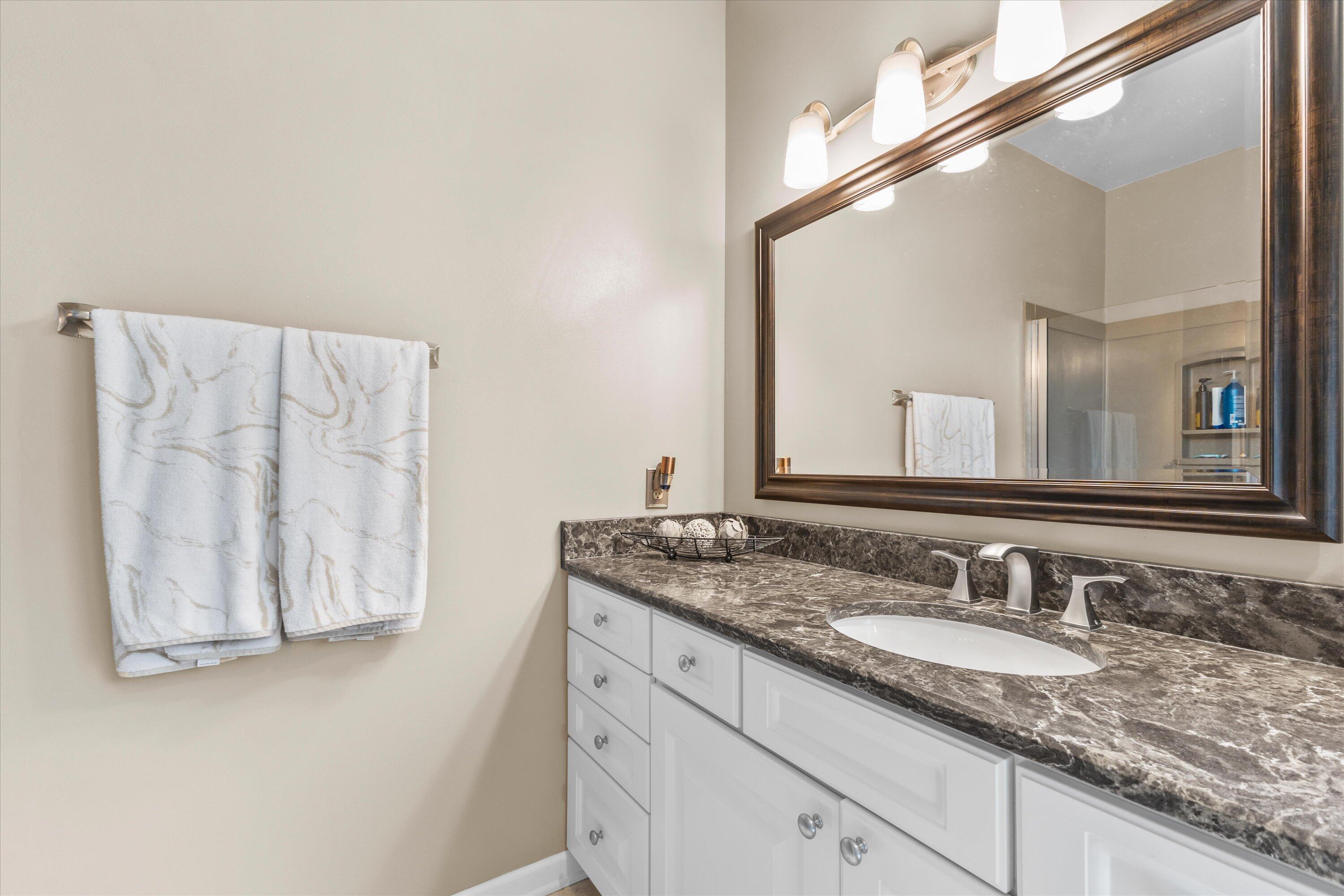 9611 82nd Place Pleasant Prairie, WI 53158 - Photo 19 of 52 Bright light for getting ready.