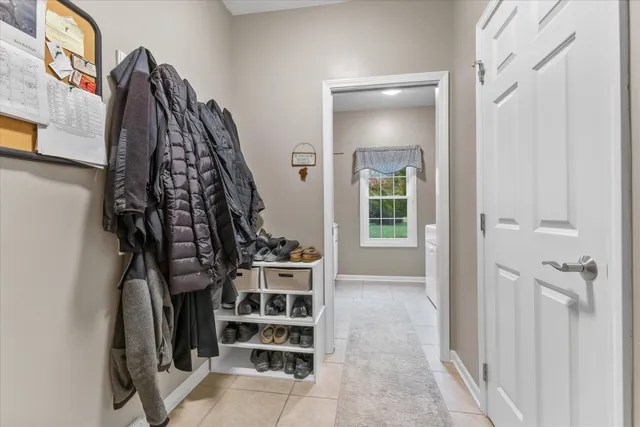 $725,000 | 9611 82nd Place, Pleasant Prairie, WI 53158