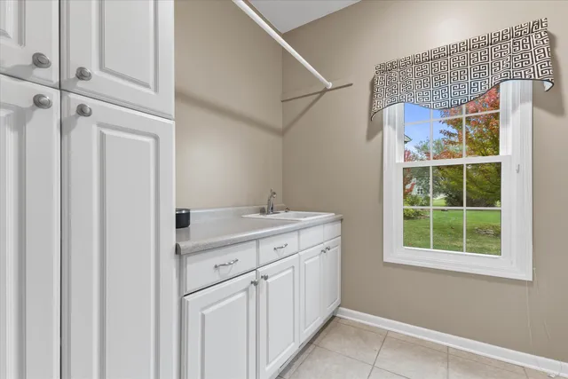 $725,000 | 9611 82nd Place, Pleasant Prairie, WI 53158