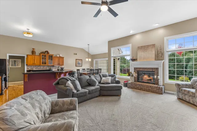 $725,000 | 9611 82nd Place, Pleasant Prairie, WI 53158