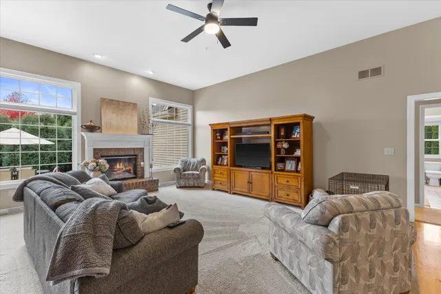 $725,000 | 9611 82nd Place, Pleasant Prairie, WI 53158