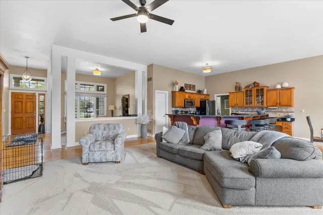 $725,000 | 9611 82nd Place, Pleasant Prairie, WI 53158