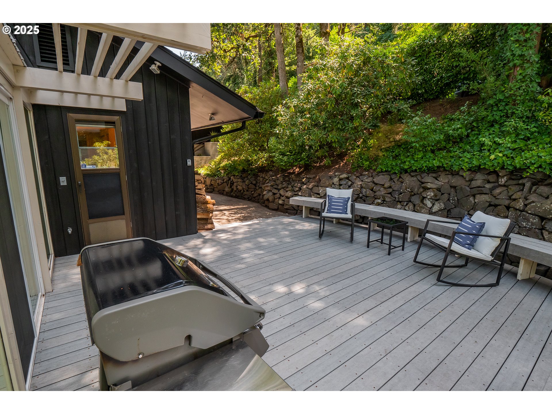 275 Sunset Drive Eugene, OR 97403 - Photo 32 of 45 a balcony with furniture and wooden floor