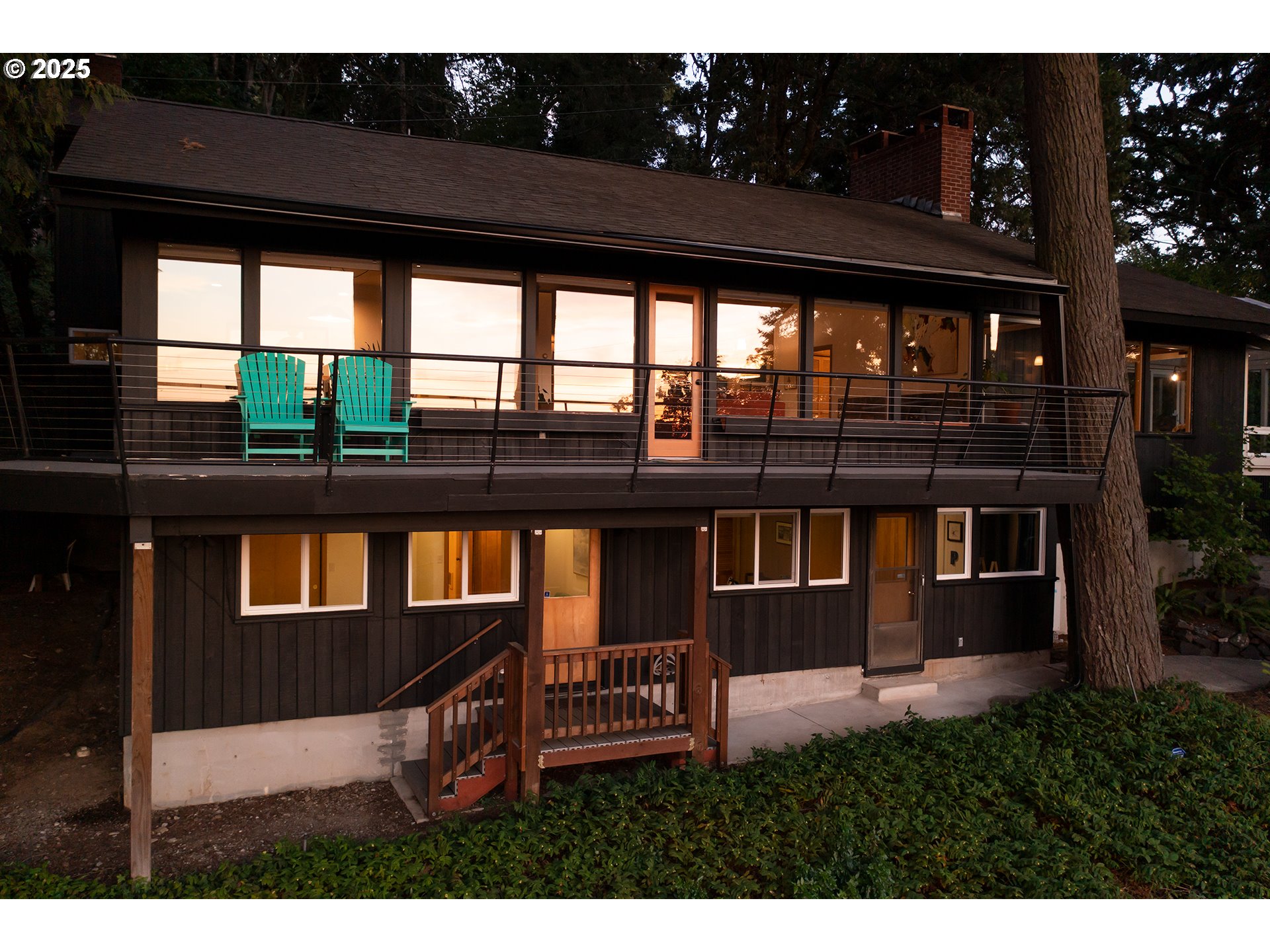 275 Sunset Drive Eugene, OR 97403 - Photo 40 of 45 a view of outdoor space and deck