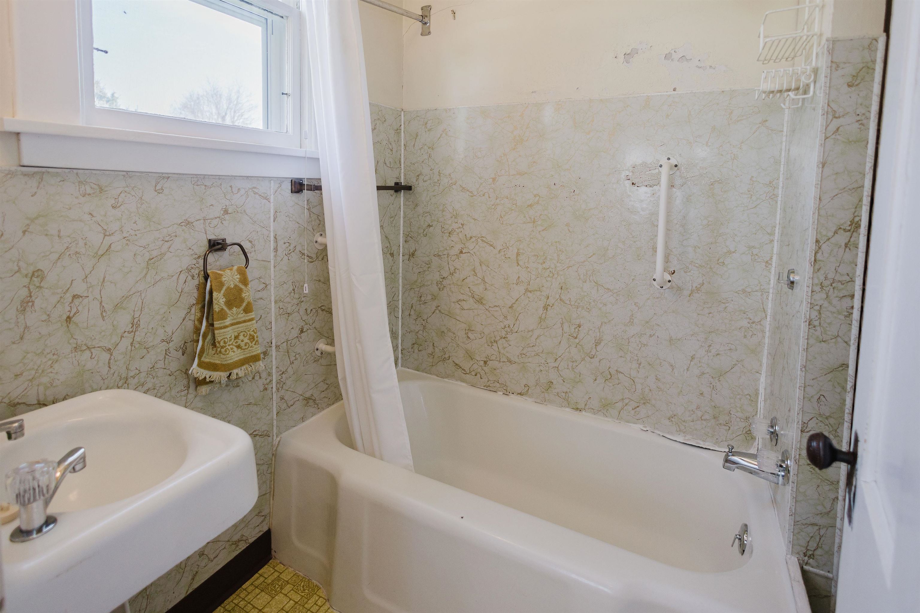 501 Main Street Hollandale, WI 53544 - Photo 25 of 37