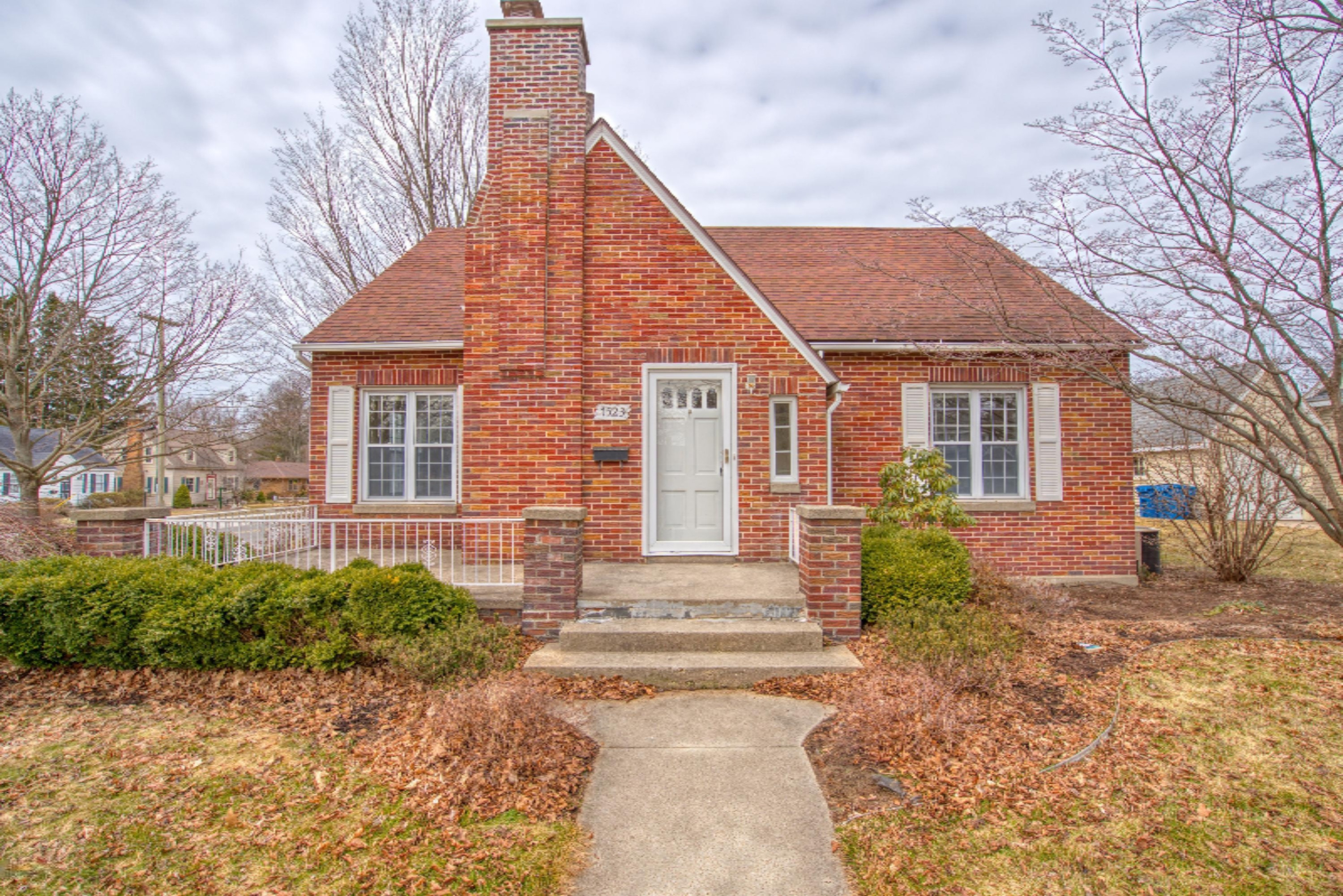 6. Front Walkway
