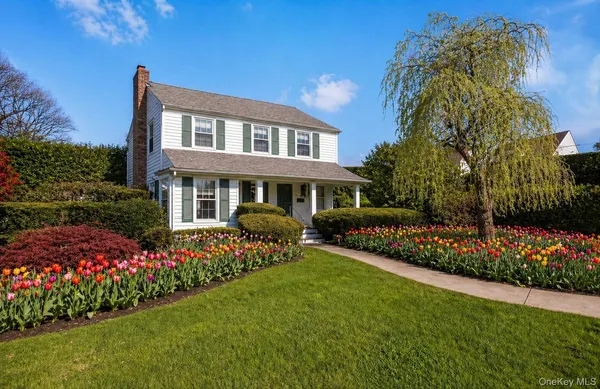 $699,000 | 2348 Pershing Boulevard, Baldwin, NY 11510