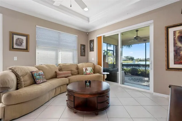 $425,000 | 165 Padova Way, Unit 15, Nokomis, FL 34275