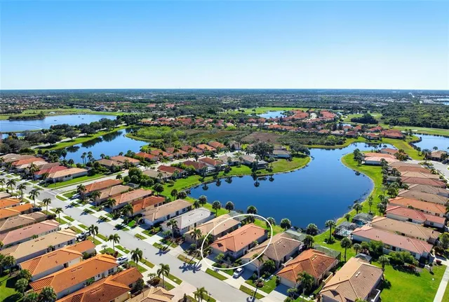 $425,000 | 165 Padova Way, Unit 15, Nokomis, FL 34275