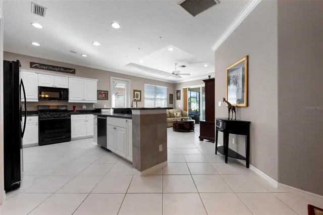 $425,000 | 165 Padova Way, Unit 15, Nokomis, FL 34275