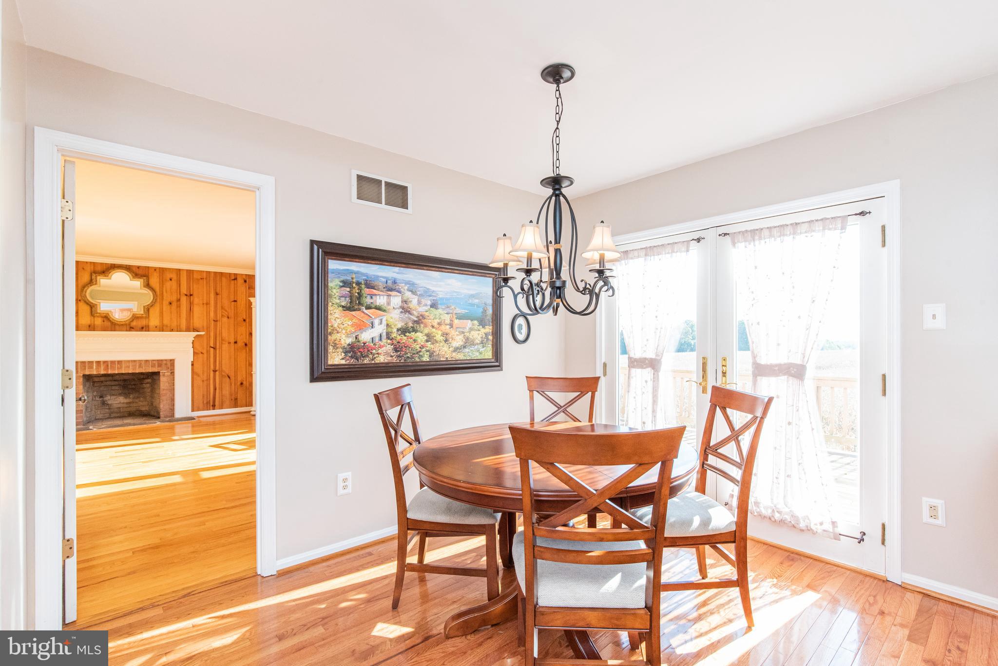 3850 Davis Corner Road Street, MD 21154 - Photo 17 of 57 Dining Area