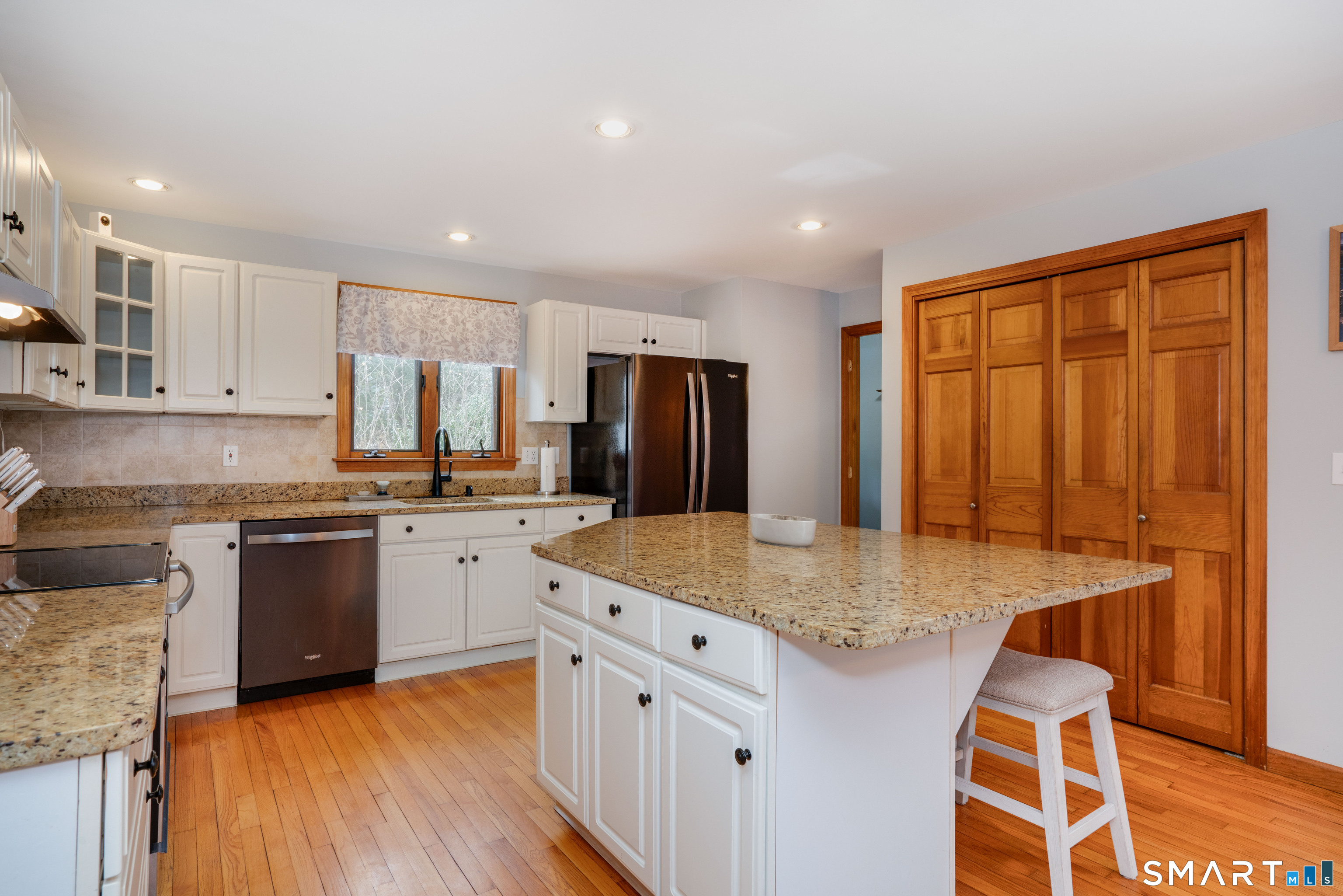 157 Highland Road Mansfield, CT 06250 - Photo 6 of 32