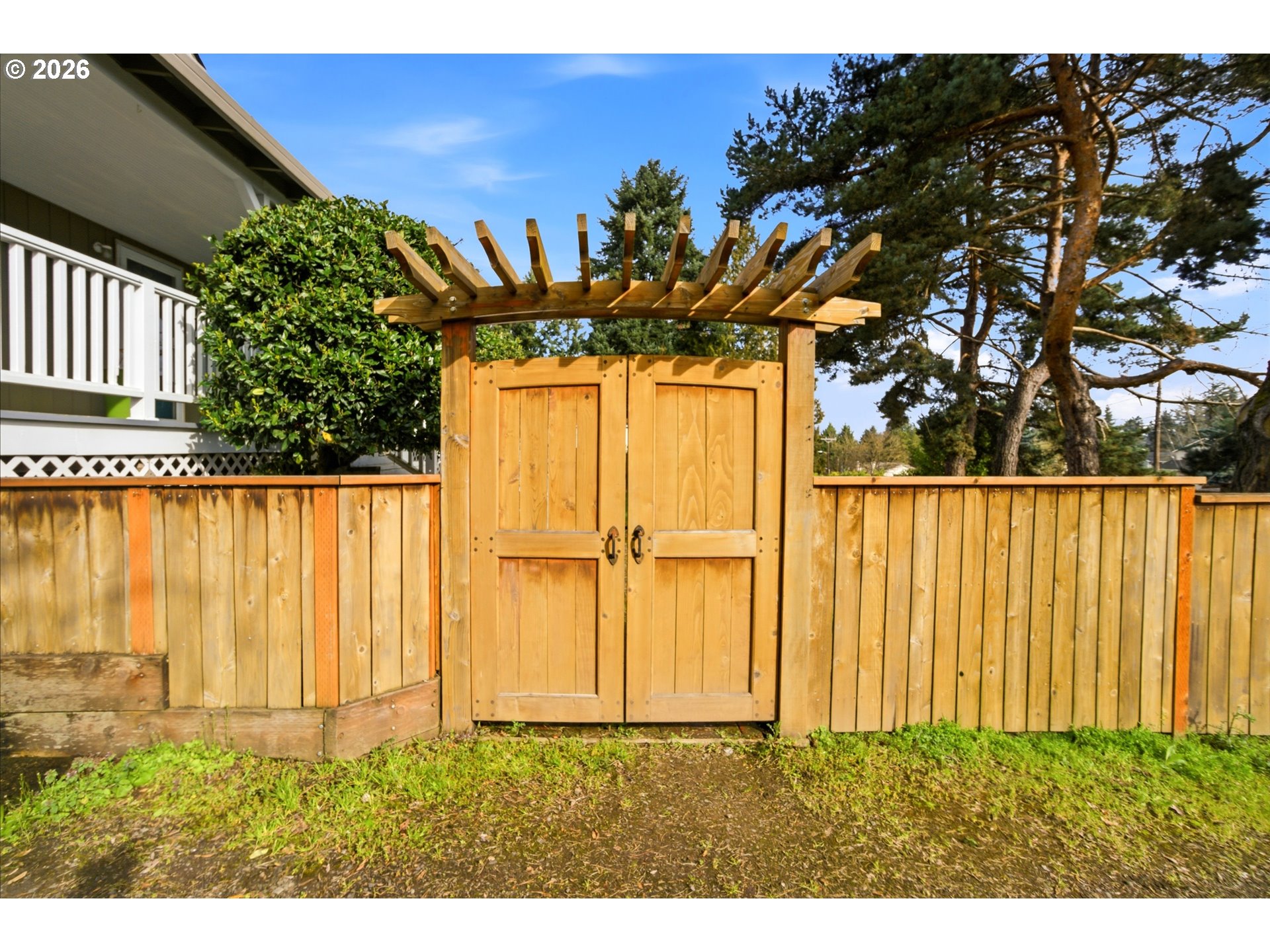 7375 Southwest 185th Avenue Beaverton, OR 97007 - Photo 4 of 46