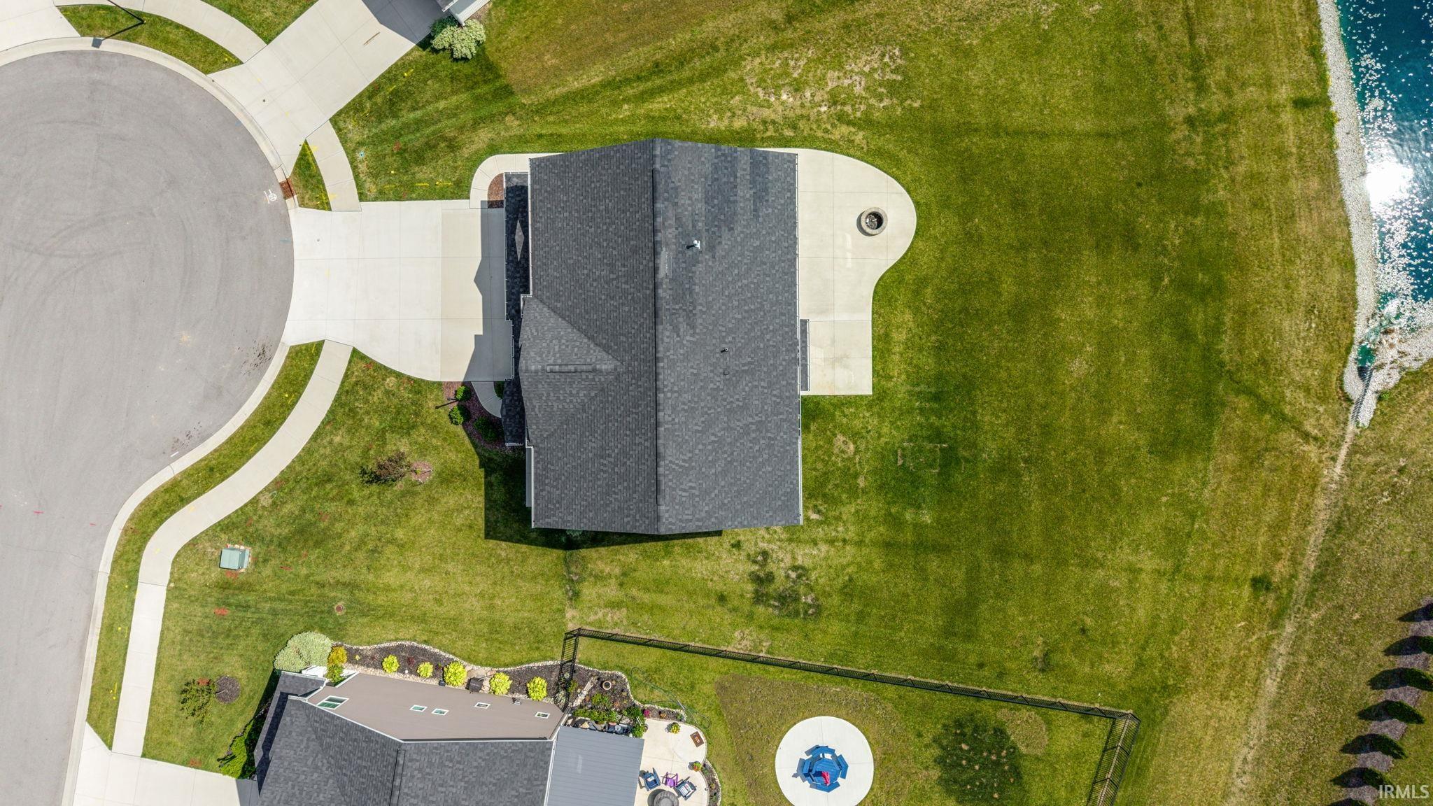 929 Meravi Cove Fort Wayne, IN 46818 - Photo 5 of 50