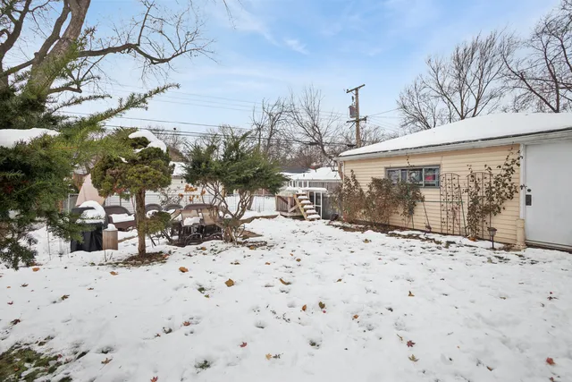 $759,715 | 420 Radcliffe Avenue, Des Plaines, IL 60016