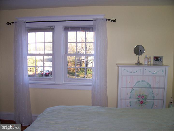 272 Rhoads Avenue Haddonfield, NJ 08033 - Photo 10 of 14 Gallery Image 10