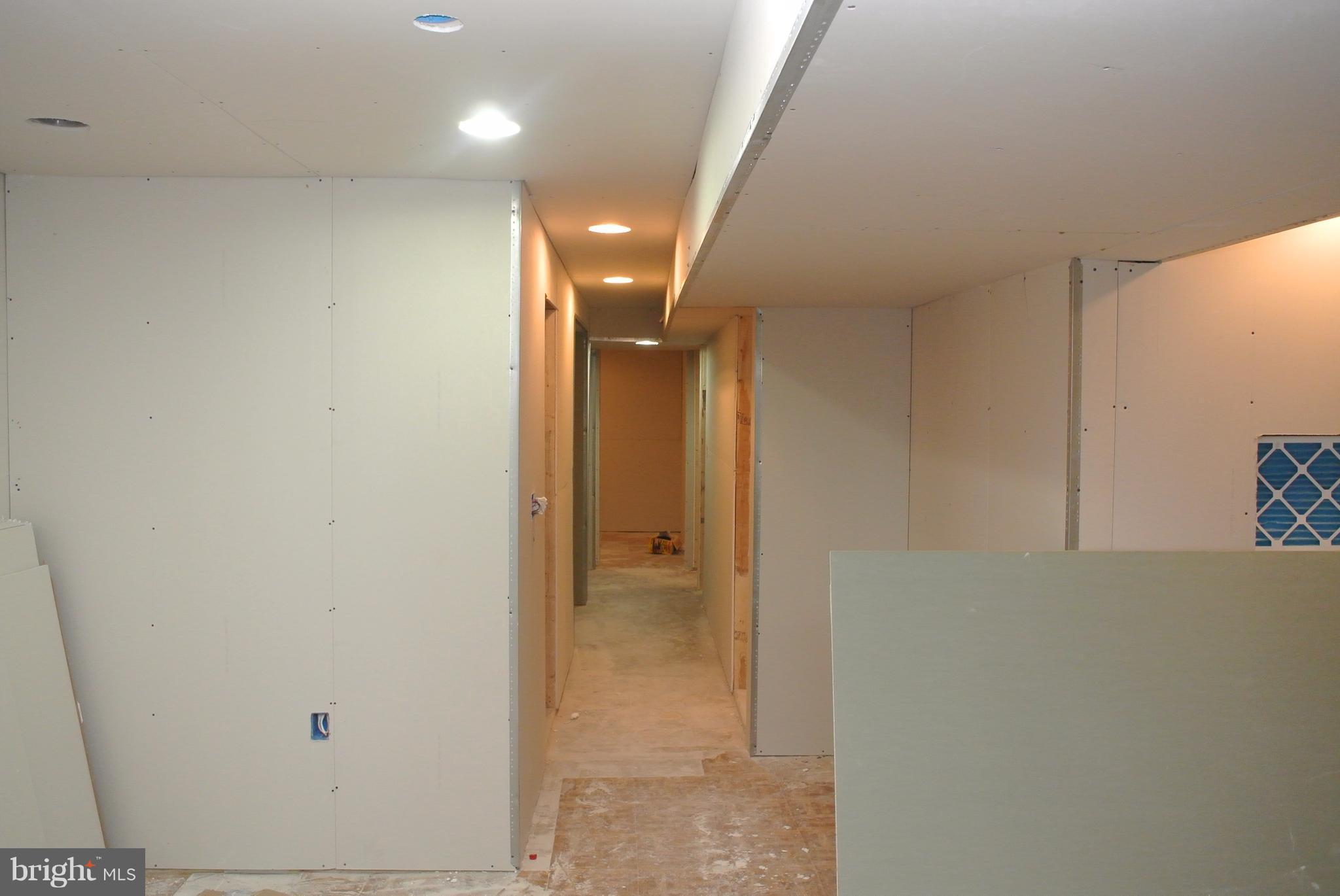 4142 2nd Street Southwest Washington, DC 20032 - Photo 14 of 28 Interior (General)