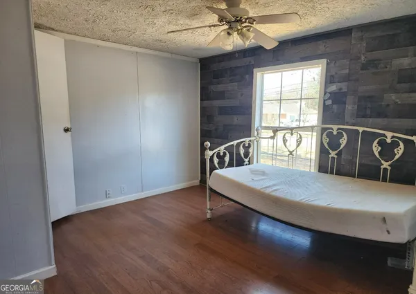 $75,000 | 865 Steele Drive, Hampton, GA 30228