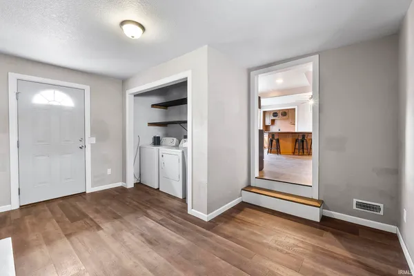 $169,900 | 56 West 1st Street, Poneto, IN 46781