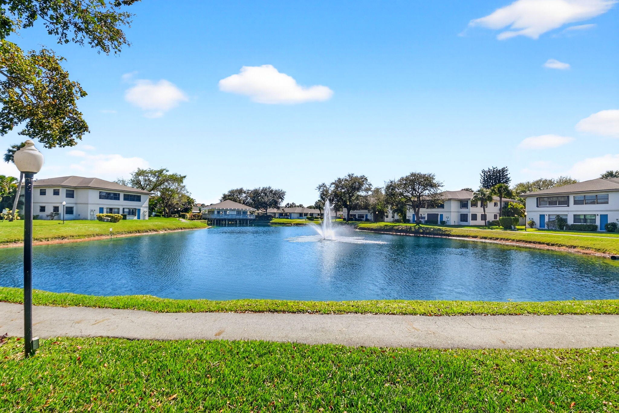 2018 Southwest 29th Court, Unit 642 Delray Beach, FL 33445 - Photo 2 of 22 IMG_7651