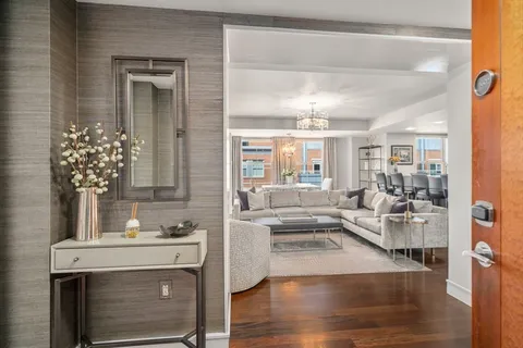 $1,825,000 | 4 Battery Wharf, Unit 4602, Boston, MA 02109