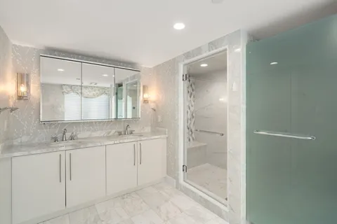 $1,825,000 | 4 Battery Wharf, Unit 4602, Boston, MA 02109