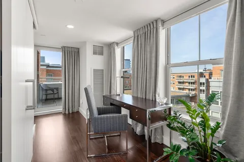 $1,825,000 | 4 Battery Wharf, Unit 4602, Boston, MA 02109