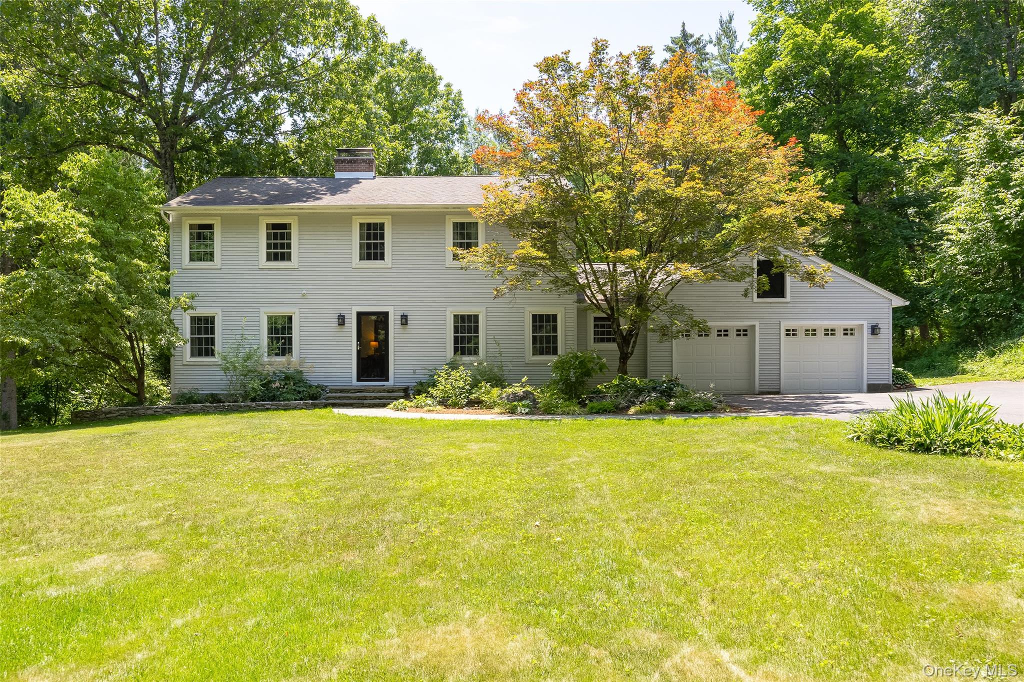 326 Mills Cross Road Staatsburg, NY 12580 - Photo 2 of 33