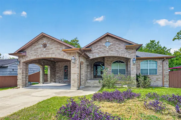 $250,000 | 5771 Belarbor Street, Houston, TX 77033