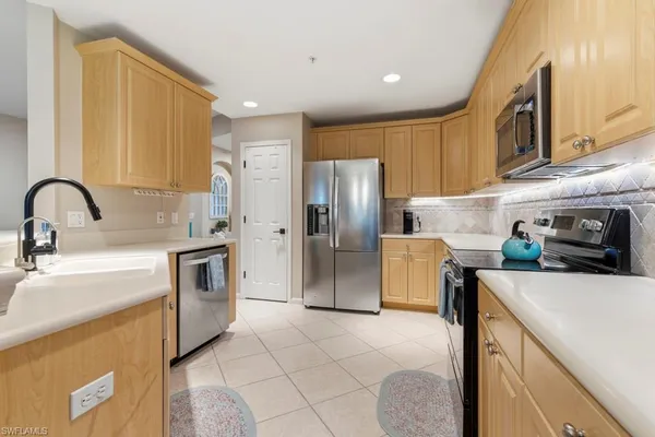 $4,350 | 10040 Valiant Court, Unit 101, Fort Myers, FL 33913
