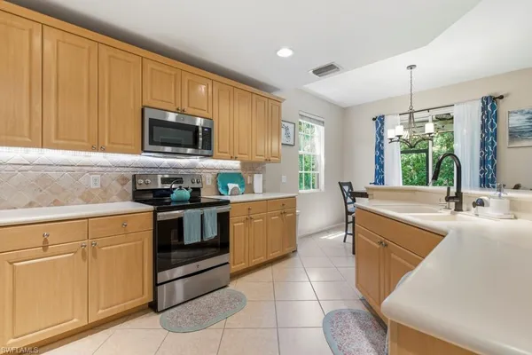 $4,350 | 10040 Valiant Court, Unit 101, Fort Myers, FL 33913