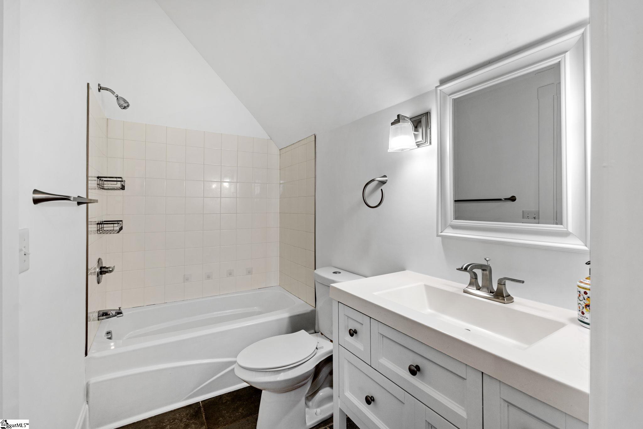 114 Frank Street Greenville, SC 29601 - Photo 28 of 34