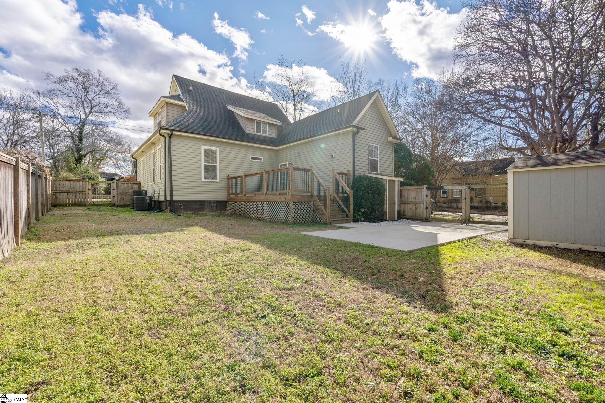 114 Frank Street Greenville, SC 29601 - Photo 32 of 34