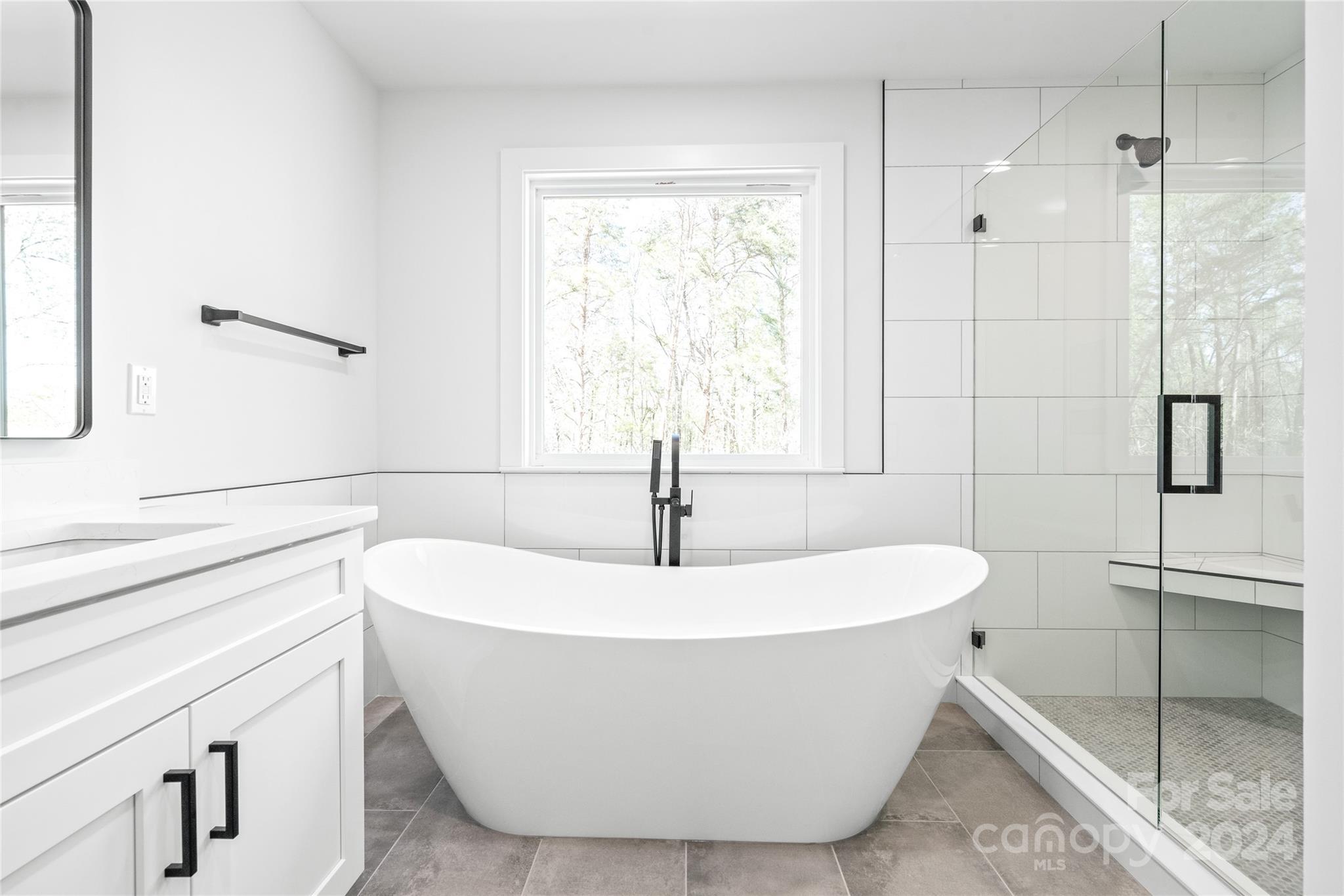 8329 Tuckalake Road Charlotte, NC 28215 - Photo 19 of 33 Gallery Image 19