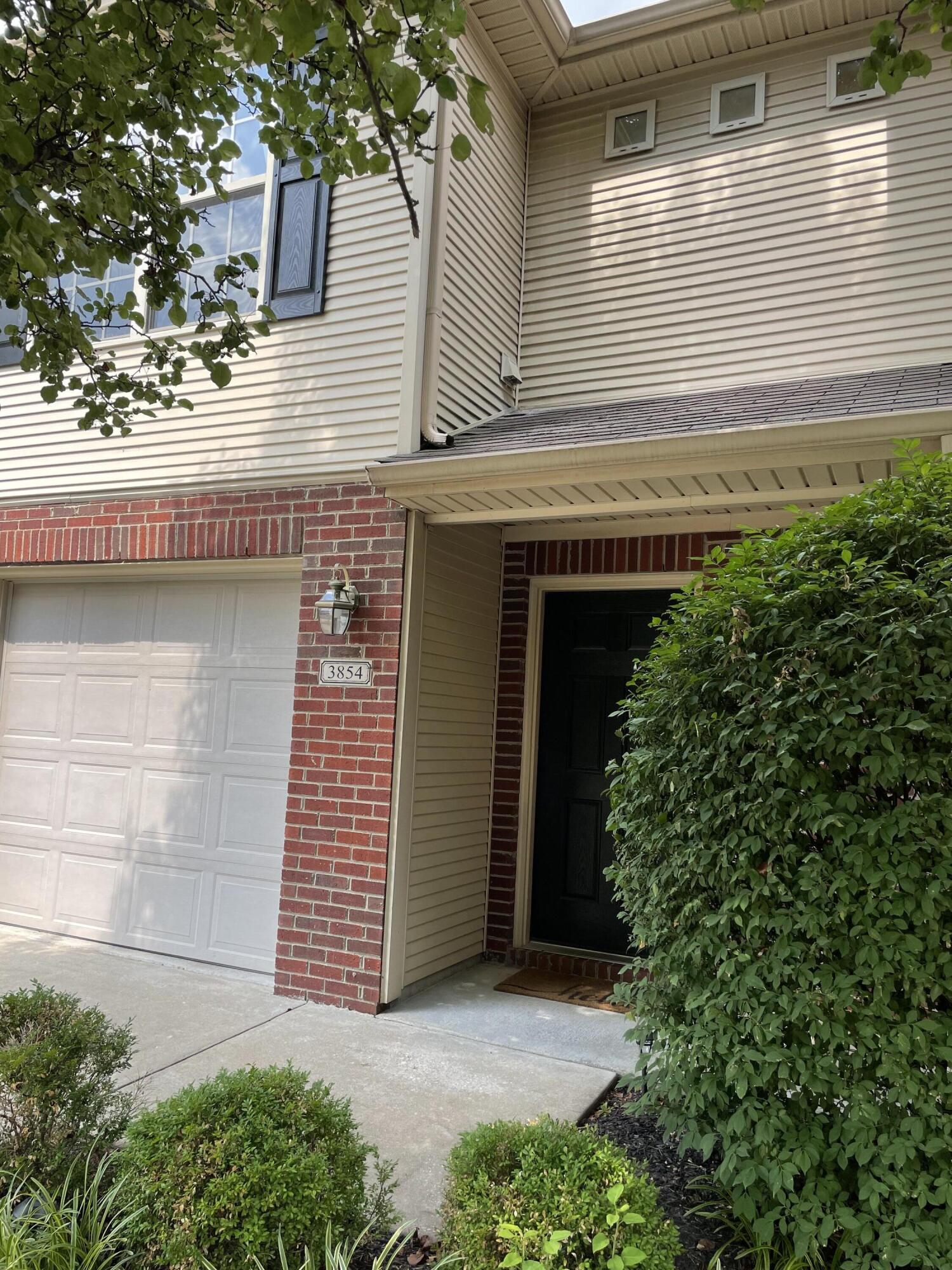 3854 Pine Ridge Way Lexington, KY 40514 - Photo 2 of 46 IMG_8474