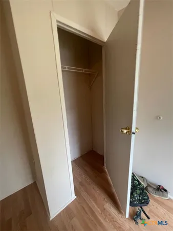 $1,495 | 532 Grandview Bend, Canyon Lake, TX 78133