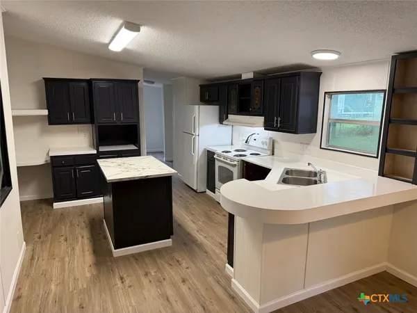 $1,495 | 532 Grandview Bend, Canyon Lake, TX 78133