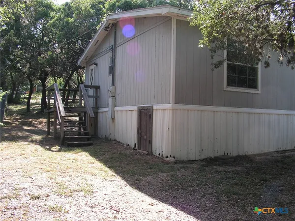 $1,495 | 532 Grandview Bend, Canyon Lake, TX 78133