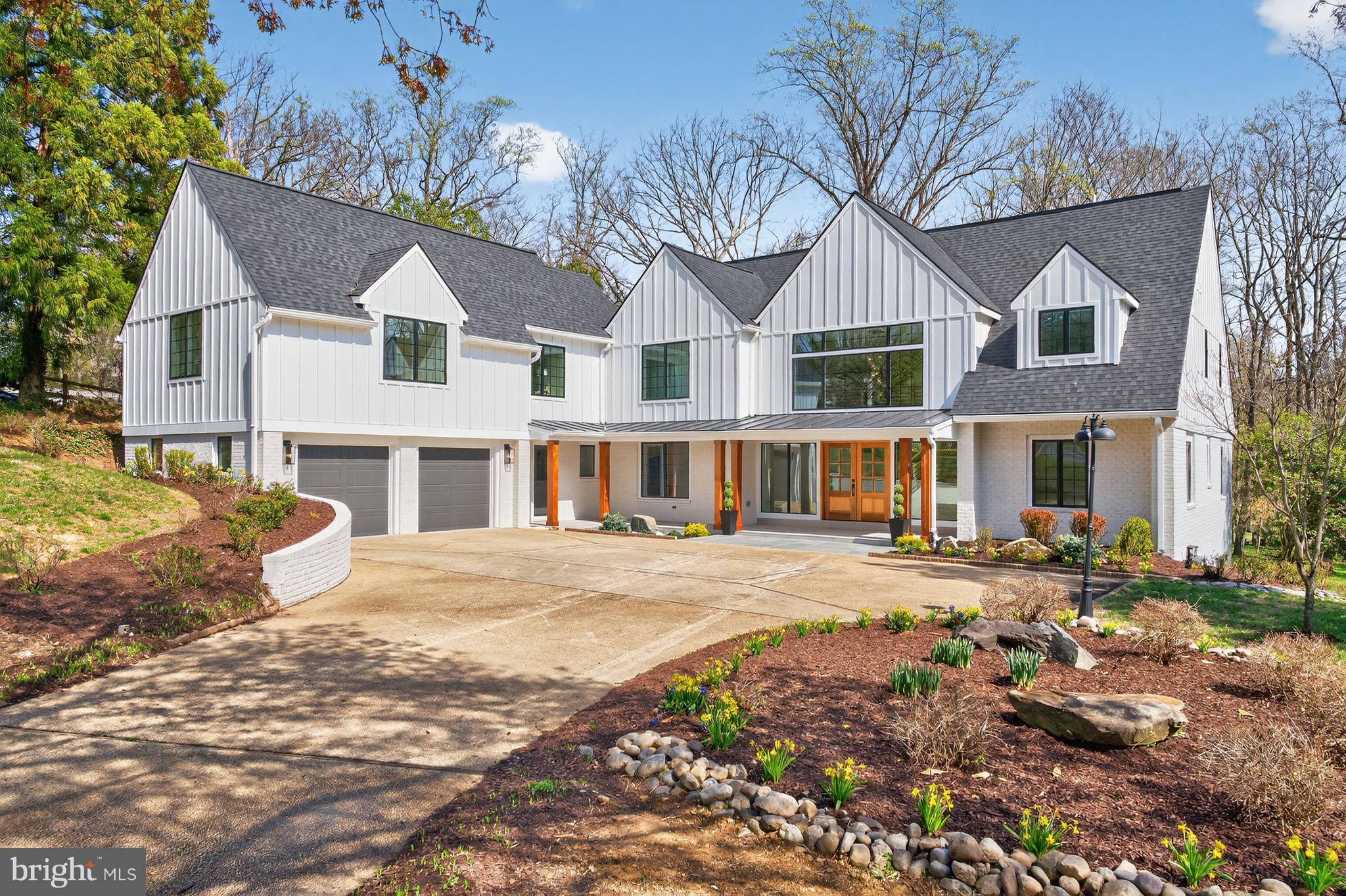 7126 Darby Road Bethesda, MD 20817 - Photo 1 of 84
